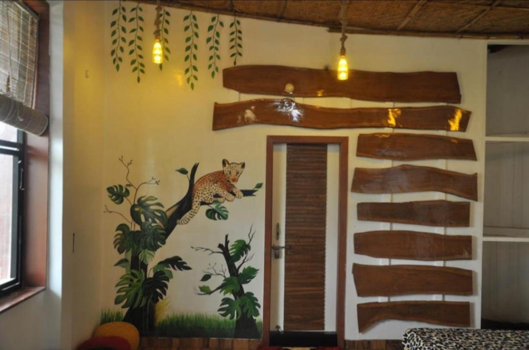Leopard Farmhouse Mhow Exterior photo